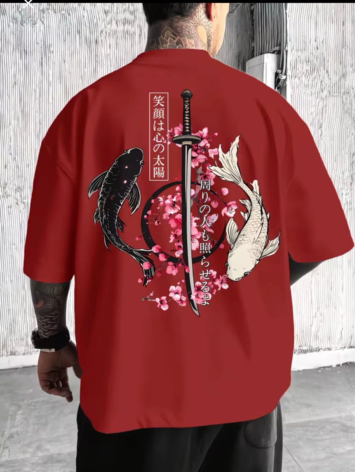 T-shirt Sakura rouge, vue de dos